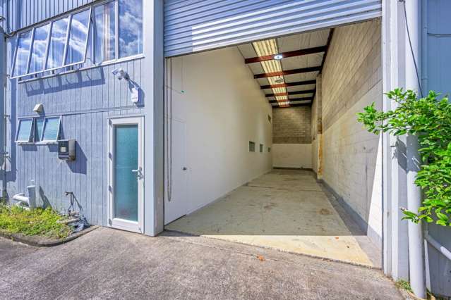 Unit 2/6 Ben Lomond Crescent Pakuranga Heights_2