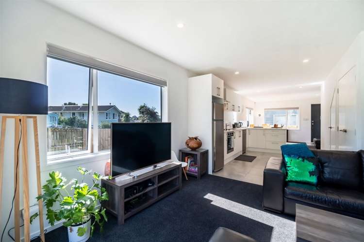 1/67b Metcalfe Road Ranui_7