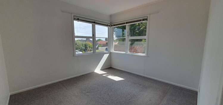 8A Fairleigh Ave Mount Albert_2