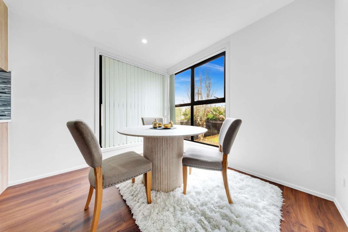 1 Sutton Avenue_2