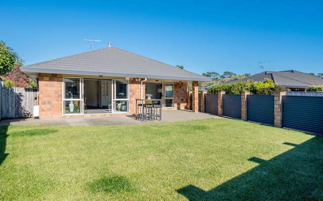 11 Leanne Way Waikanae Beach_1