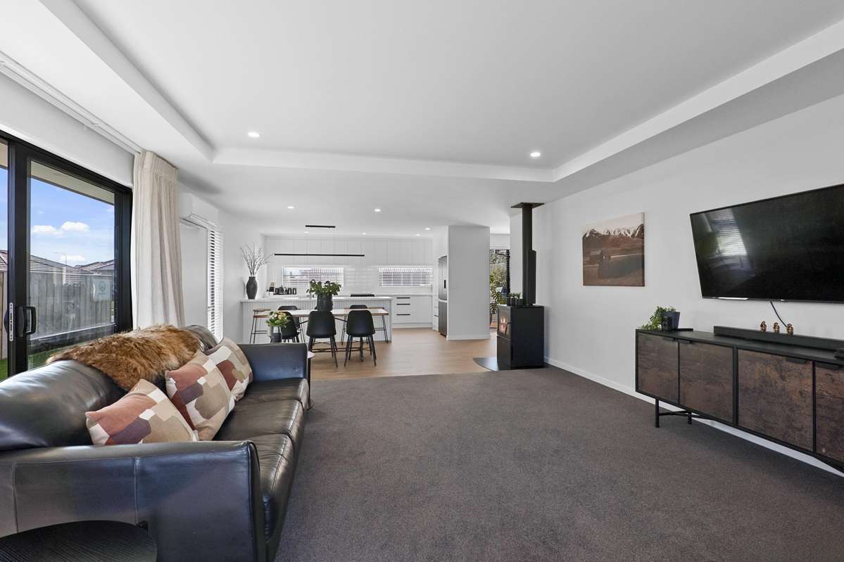 3 Bob Reid Crescent_3
