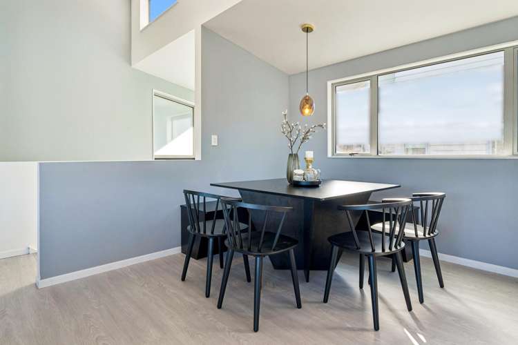8A Norman Road Titirangi_12