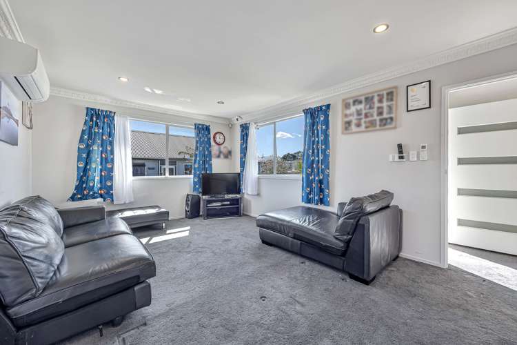 9 Frobisher Way Clendon Park_8