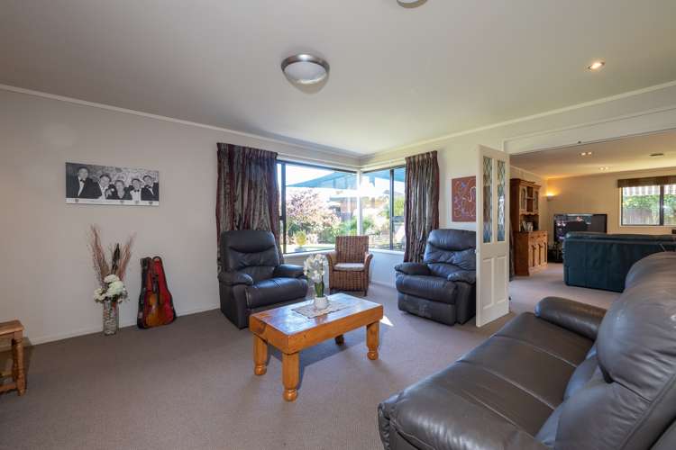 165 Middle Road Allenton_10