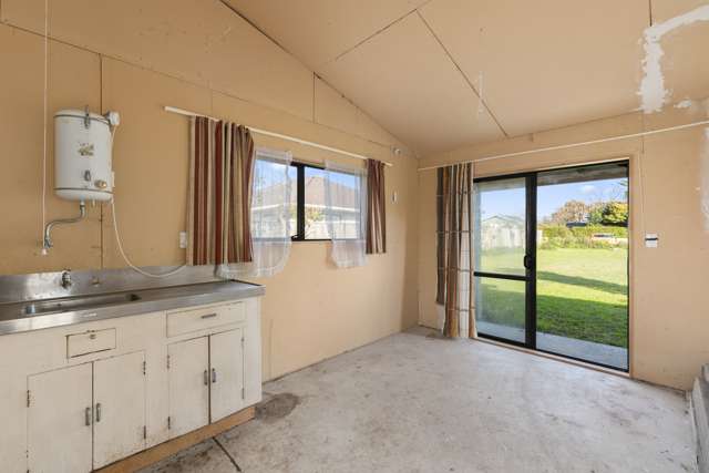 74 Atkinson Avenue Otaki Beach_4