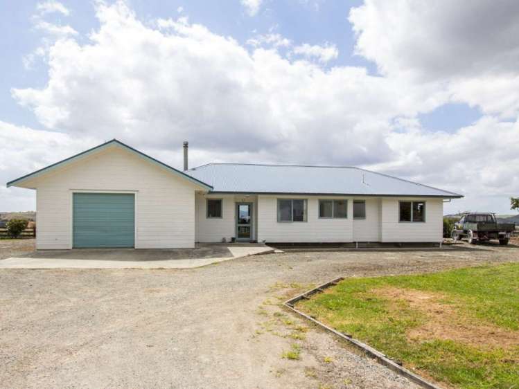 25 Parker Road Otamatea Surrounds_9