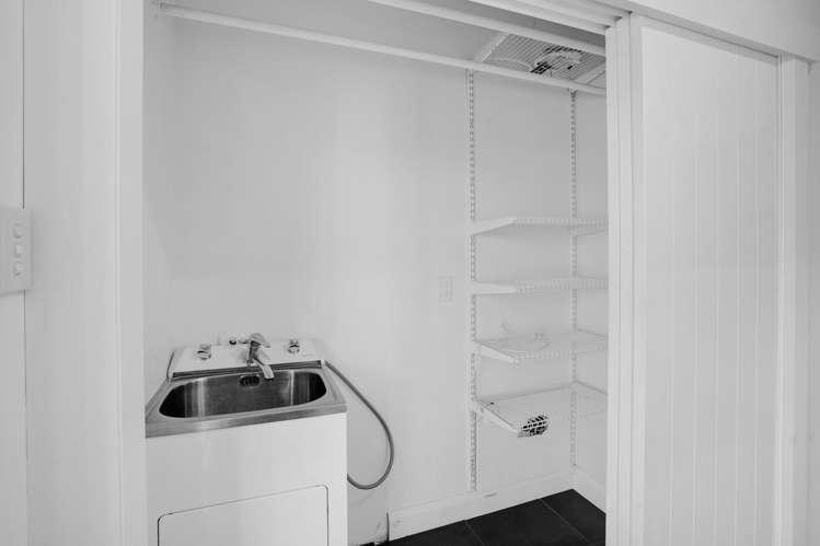 16 Weymouth Street New Plymouth Central_10