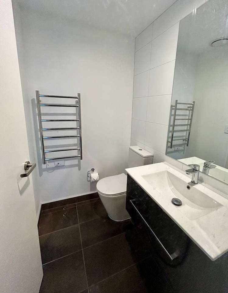 1002B/8 Lakewood Court Manukau_6