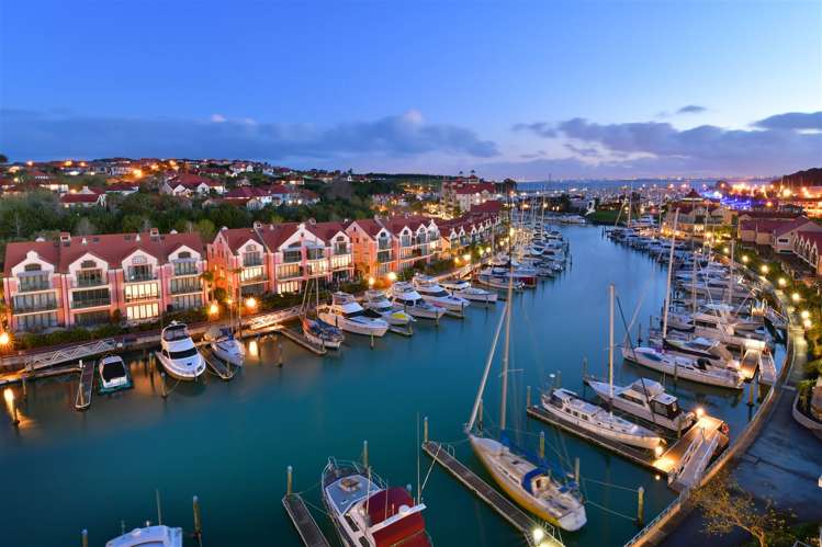 34 Midshipman Court Gulf Harbour_23