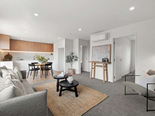 2/8 Larch Place Casebrook_2