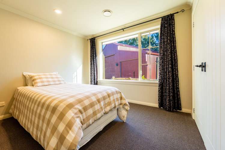 368 Fairview Road Fairview_13