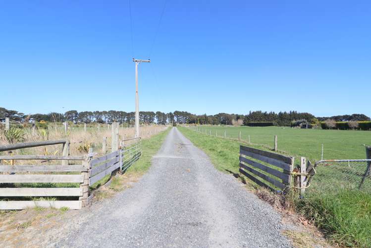 81 Erskine Road Otatara_36