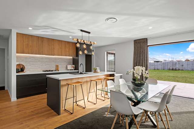 8 Glenmark Drive Darfield_1