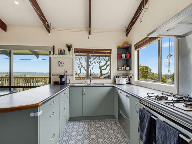 8 Kaipara Crescent Helensville_13