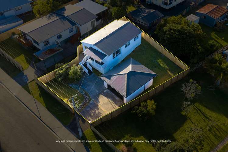 1/2 Enderby Drive Te Atatu Peninsula_23