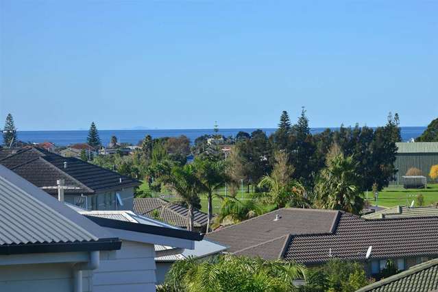 25 Grand Drive Orewa_4