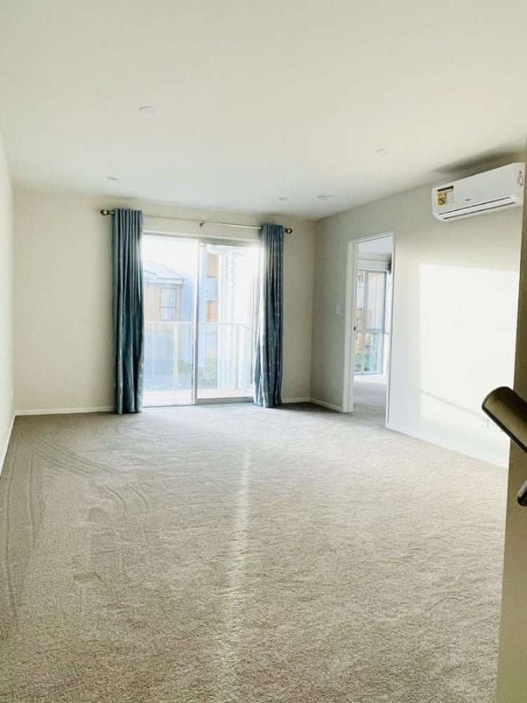 5 Quarters Lane Beachlands_7