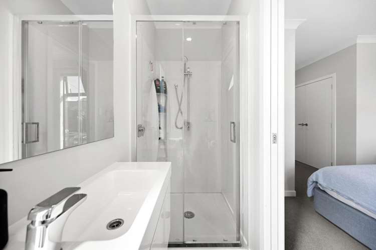 2/25 Thackeray Street Hamilton Lake_5