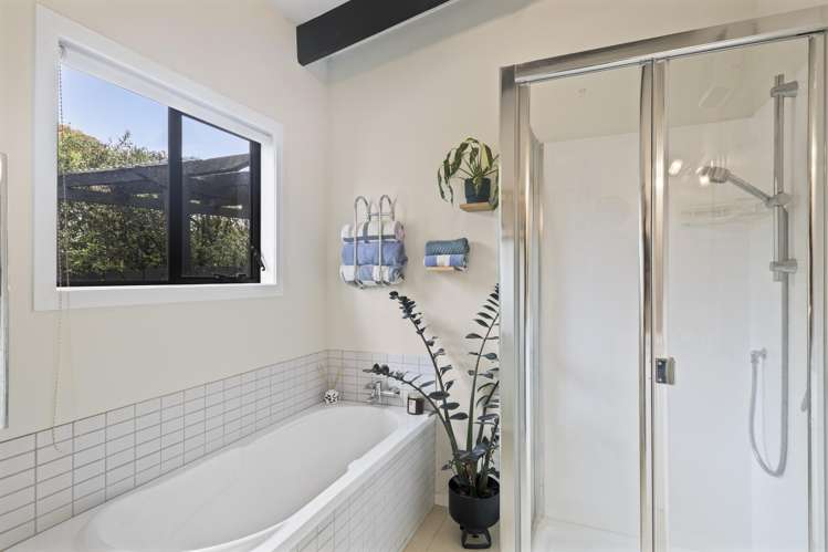 48 Rua Road Glen Eden_12