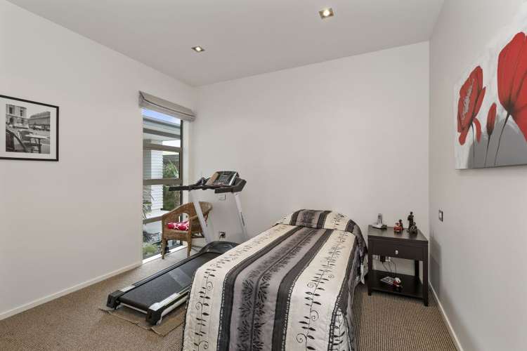 4 The Ridge Kennedys Bush_11