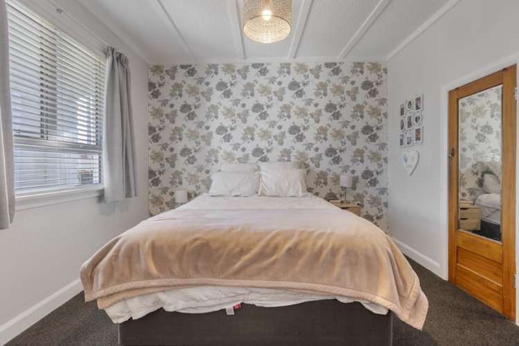 55 Wallace Place Westown_13