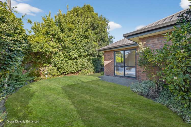 2/8 Fovant Street Russley_22