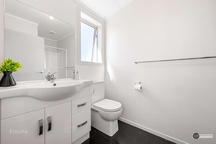 13a Treadwell Street Naenae_7