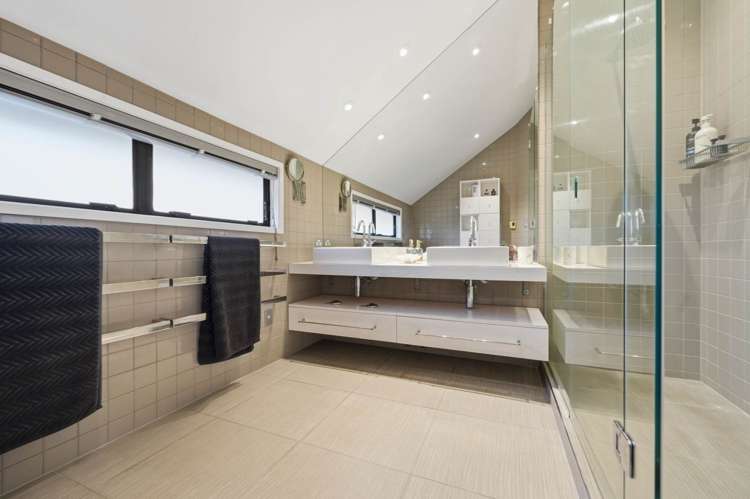 77 The Terrace Herald Island_15