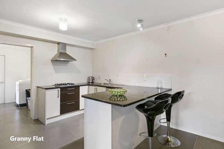 36 Leburn Crescent Flat Bush_23