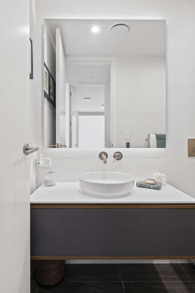 412/32 Anzac Road Browns Bay_11