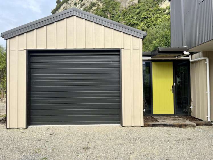 4 Horncastle Crescent Little Wanganui_21