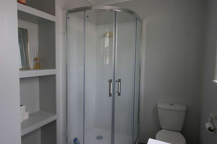 24 Waro Drive Hikurangi_13