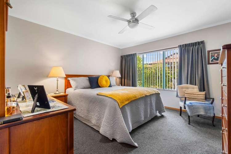 8 Hoyte Place Pukehangi_13