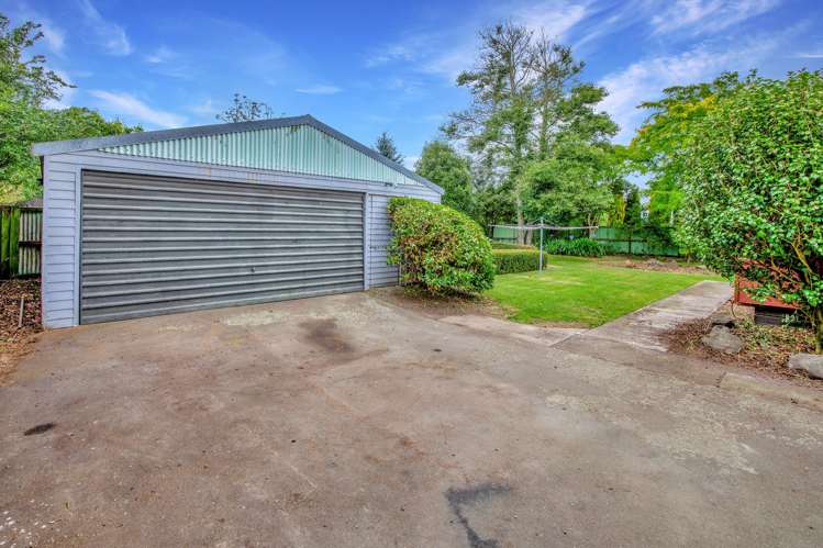 14 School Lane Kirwee_14