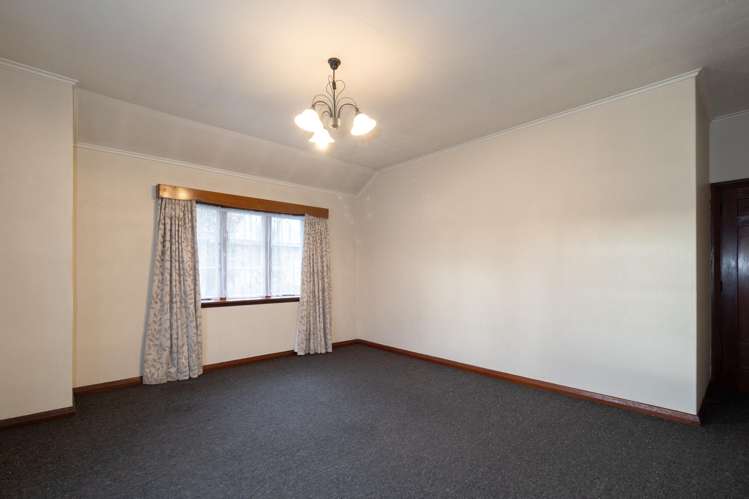 15 Brucefield Avenue_4