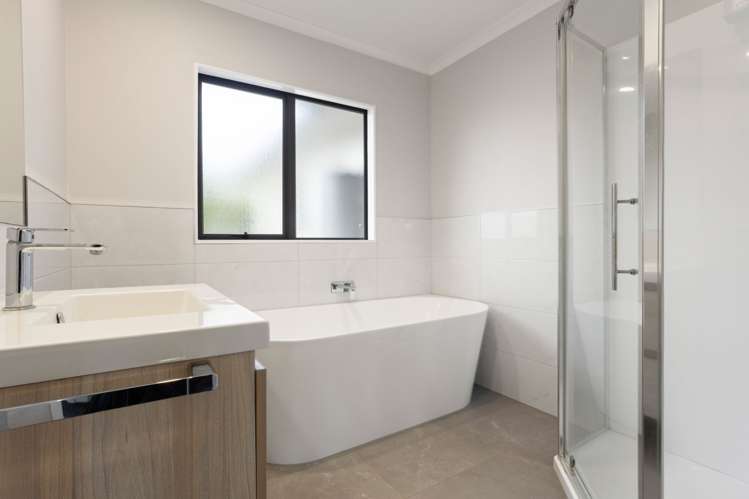 51 Sunnyhills Avenue Glenview_13