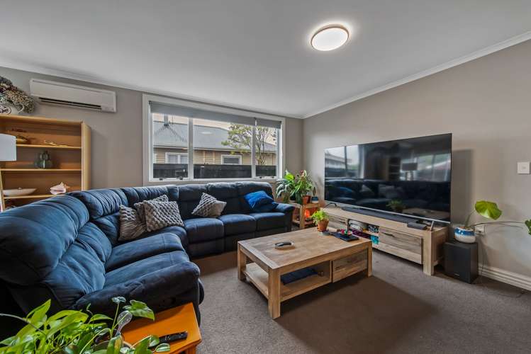 251 Hills Road Mairehau_12