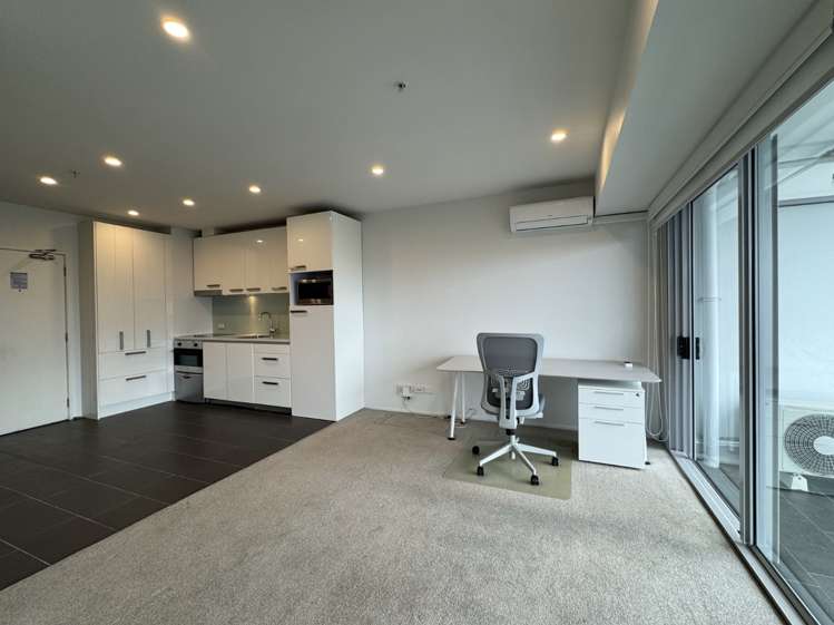 2905/6-8 Lorne Street 10015_5