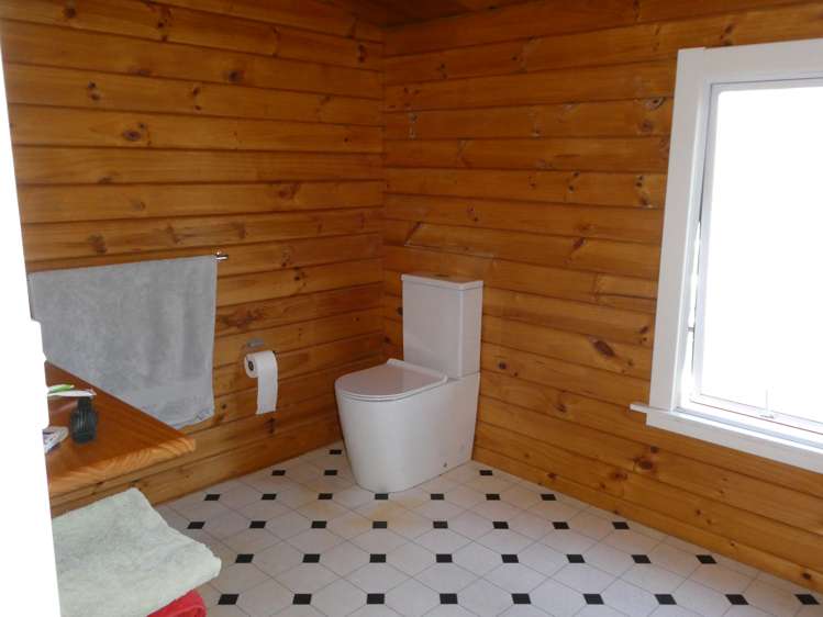 10 Devon Street Hanmer Springs_13