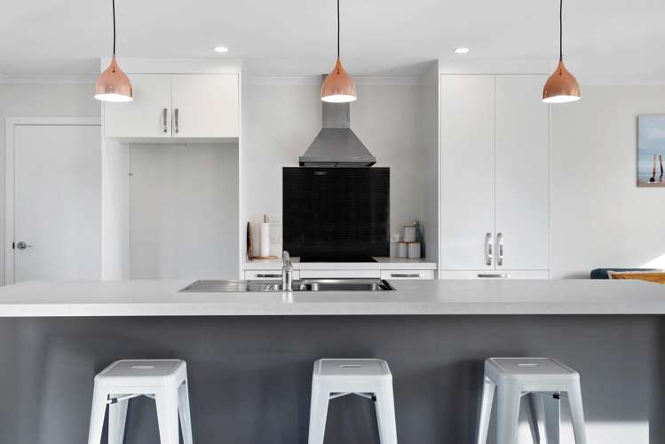 35 Grandvista Drive Green Island_7