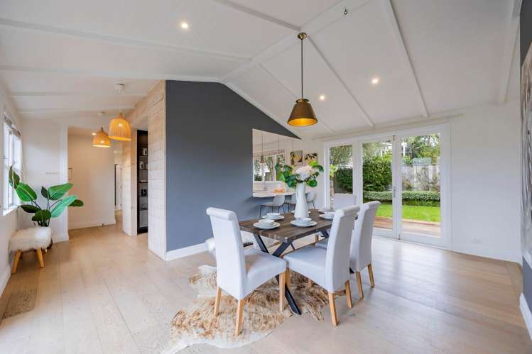 12 Bayside Avenue Te Atatu South_18