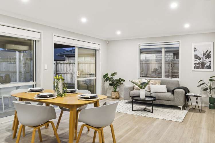 14 Livingstone Drive Papamoa_5