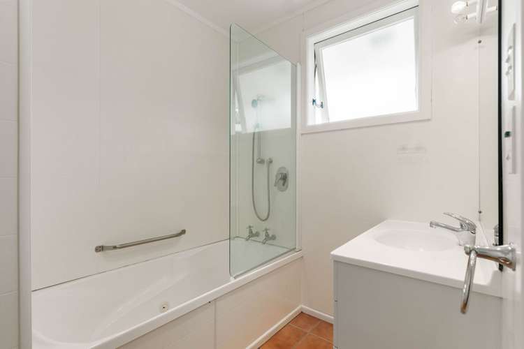 77 Titoki Street Lansdowne_8