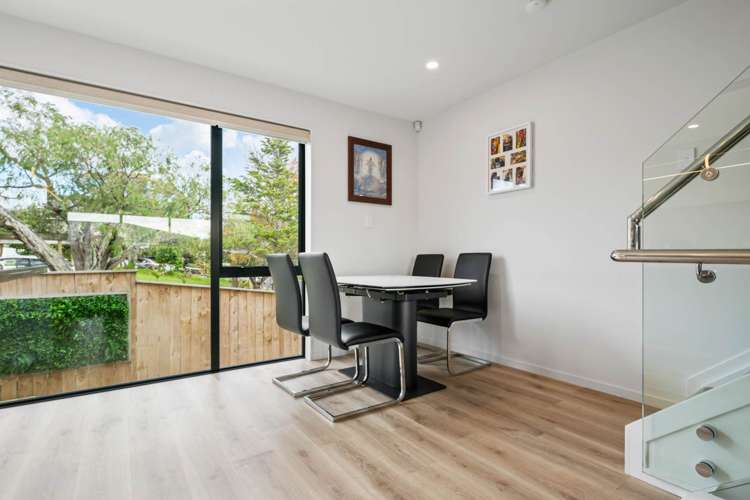 2/66 Bruce Road Glenfield_14