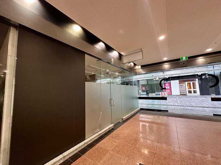 Shop 3B/205 Queen Street Auckland Cbd_5