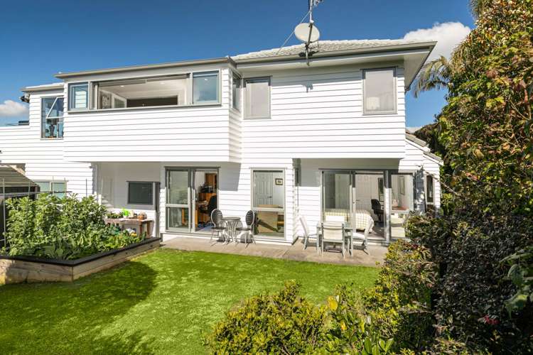 2/30 Bevyn Street Castor Bay_21