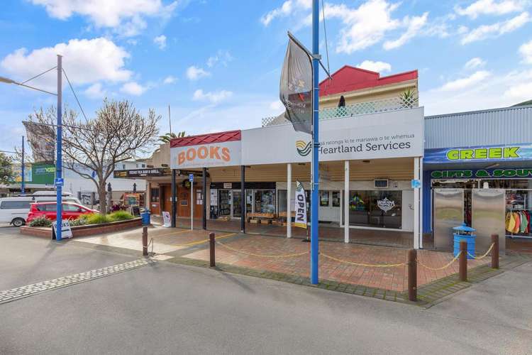 20-22 High Street Picton_19