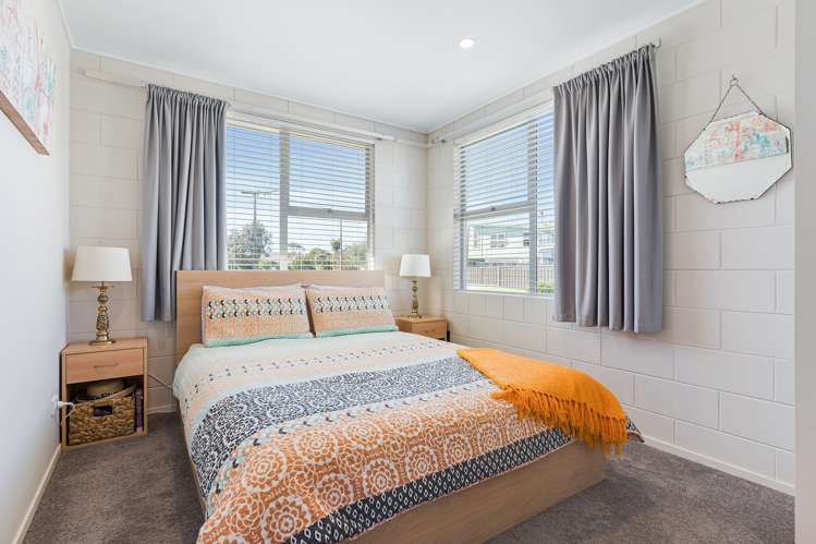 203a The Square Whangamata_25