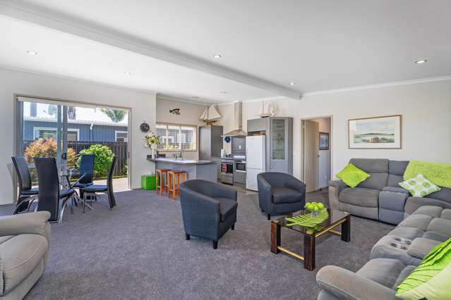 20b Cholmondeley Crescent Whitianga_4